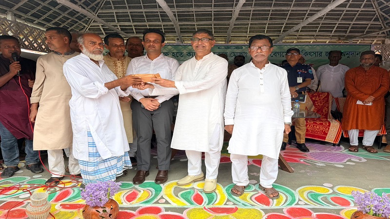 সখিপুরে ক্যান্সার আক্রান্ত শিক্ষার্থীর মায়ের চিকিৎসায় প্রধানমন্ত্রীর ৫ লাখ টাকা অনুদান